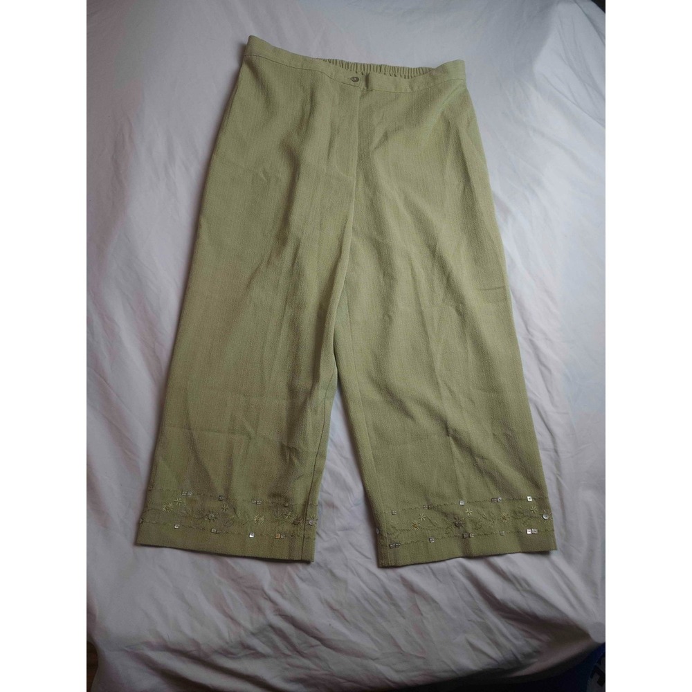 Alfred Dunner Capris Womens 14 Green Crop Pant Beaded Embroidered Shimmer Casual